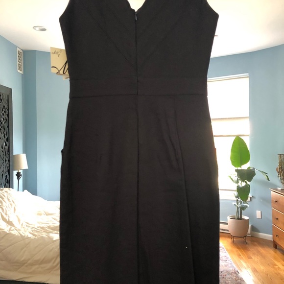 Fitted and flattering Milly dress - Picture 5 of 5